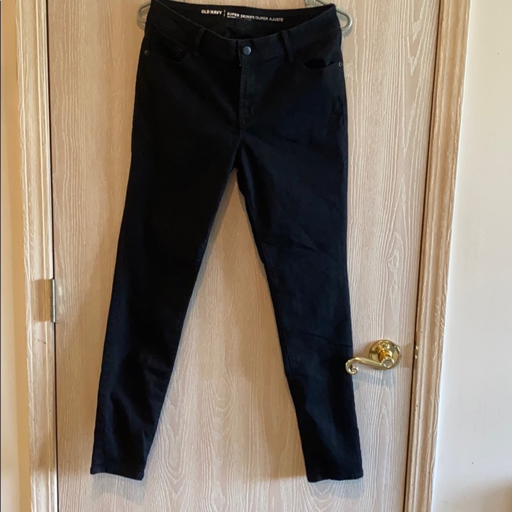 Black skinny jean